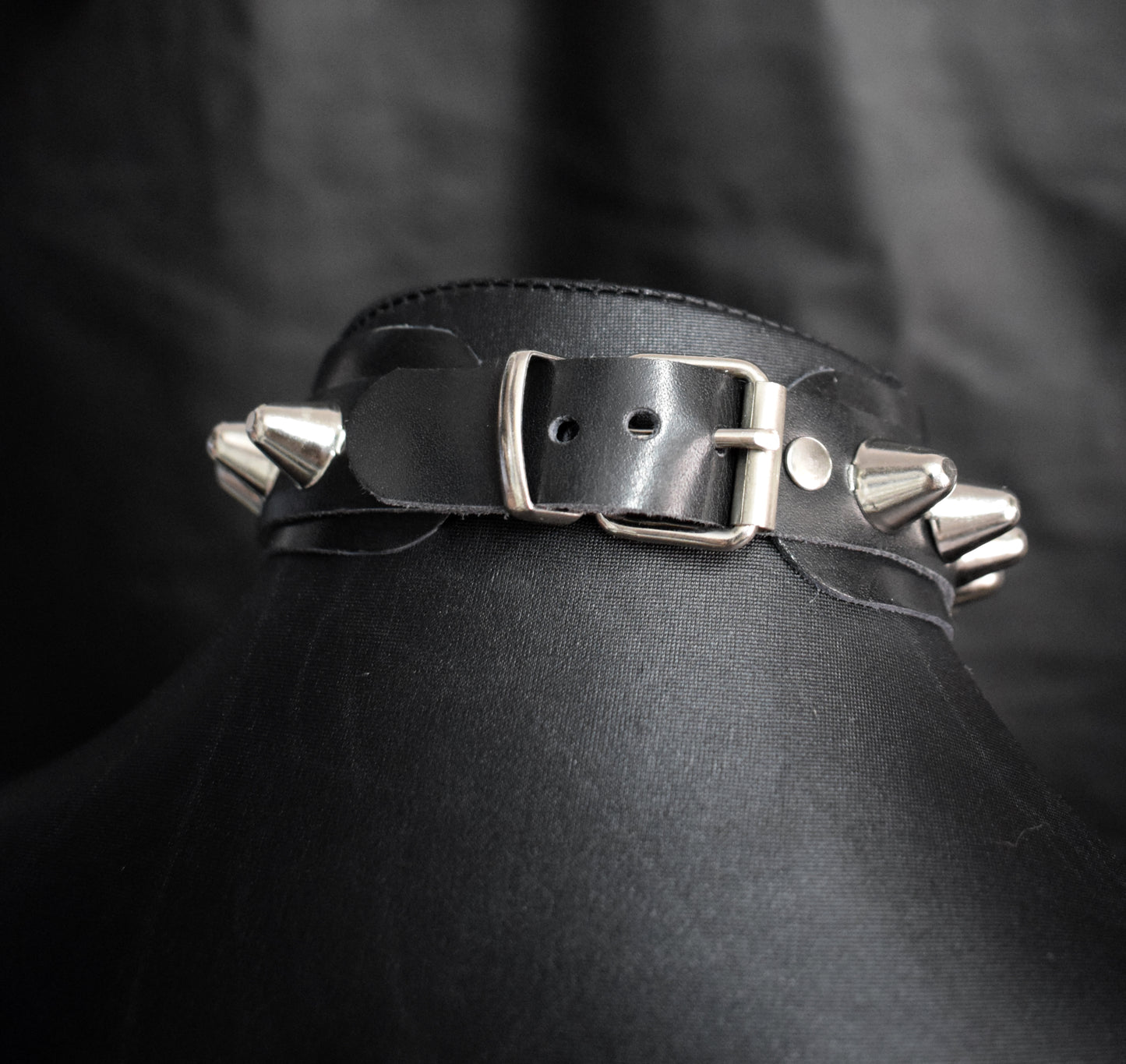 Handmade Vegan Leather Choker,Spikes  O-ring Baphomet pendant -  Black metal Collar