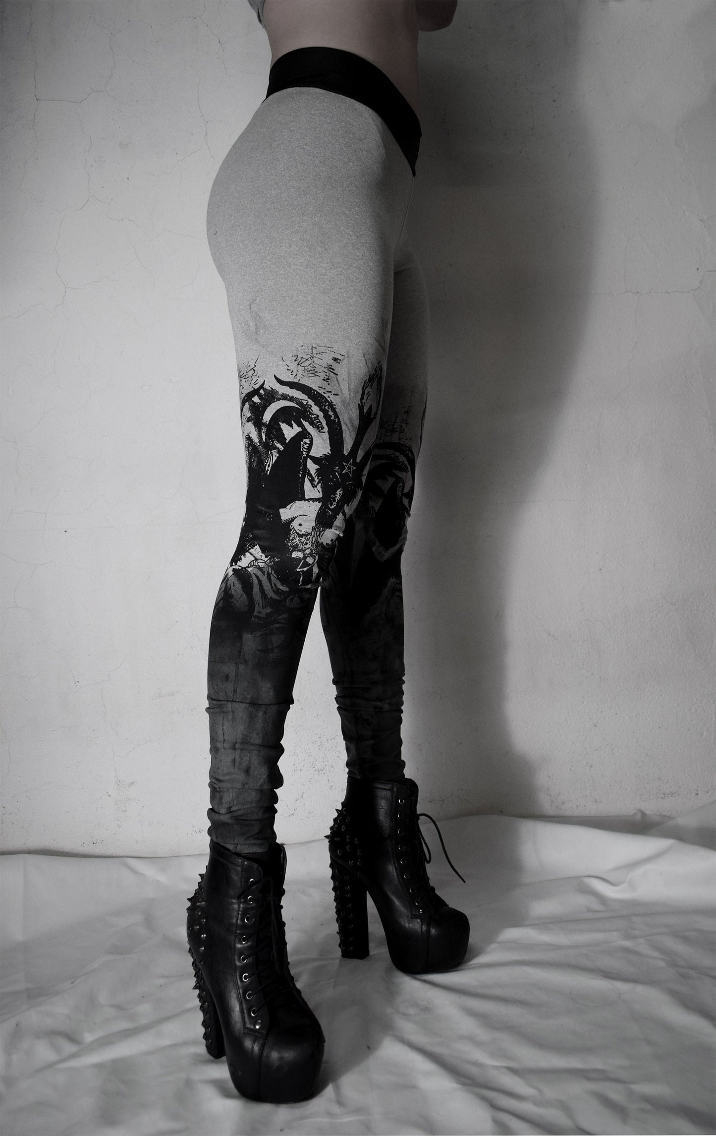 Handmade Gray Red Purple Degraded Baphomet legging ⇹ Satanic Goat Black metal ⇹ Baphomet leggings ⇹ Dirty Leggings